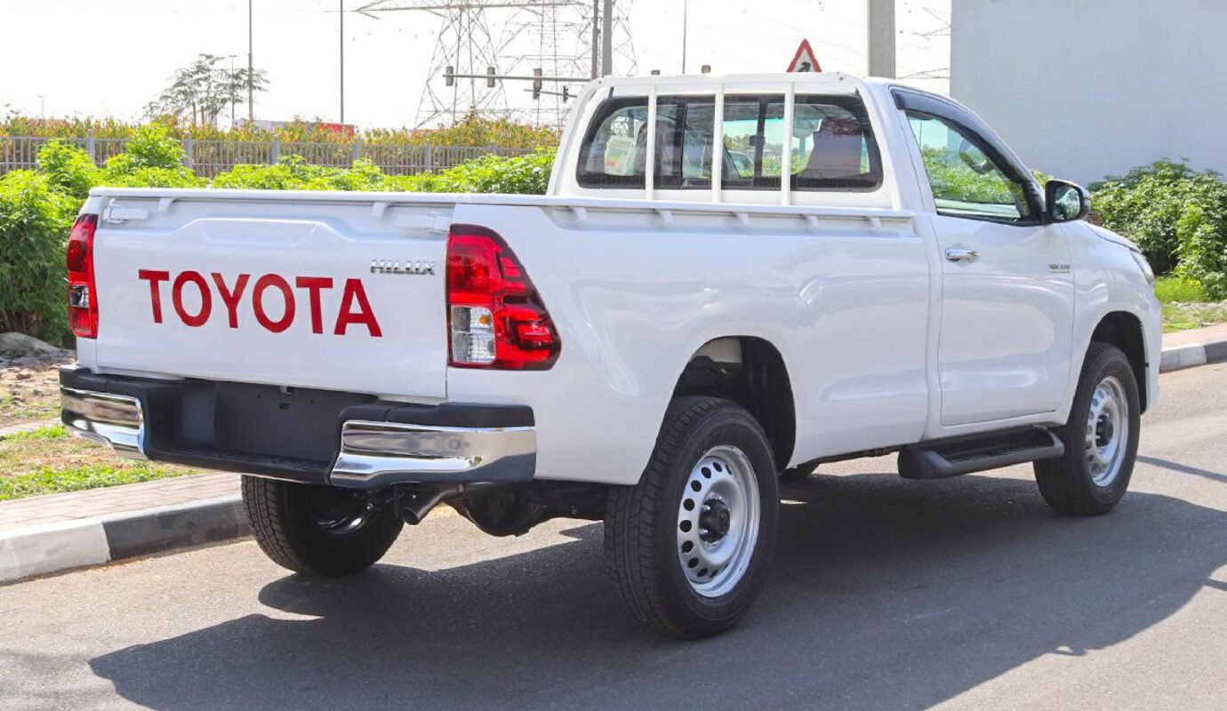 تويوتا هايلوكس SGLX 4×4 2.4L ديزل أوتوماتيك