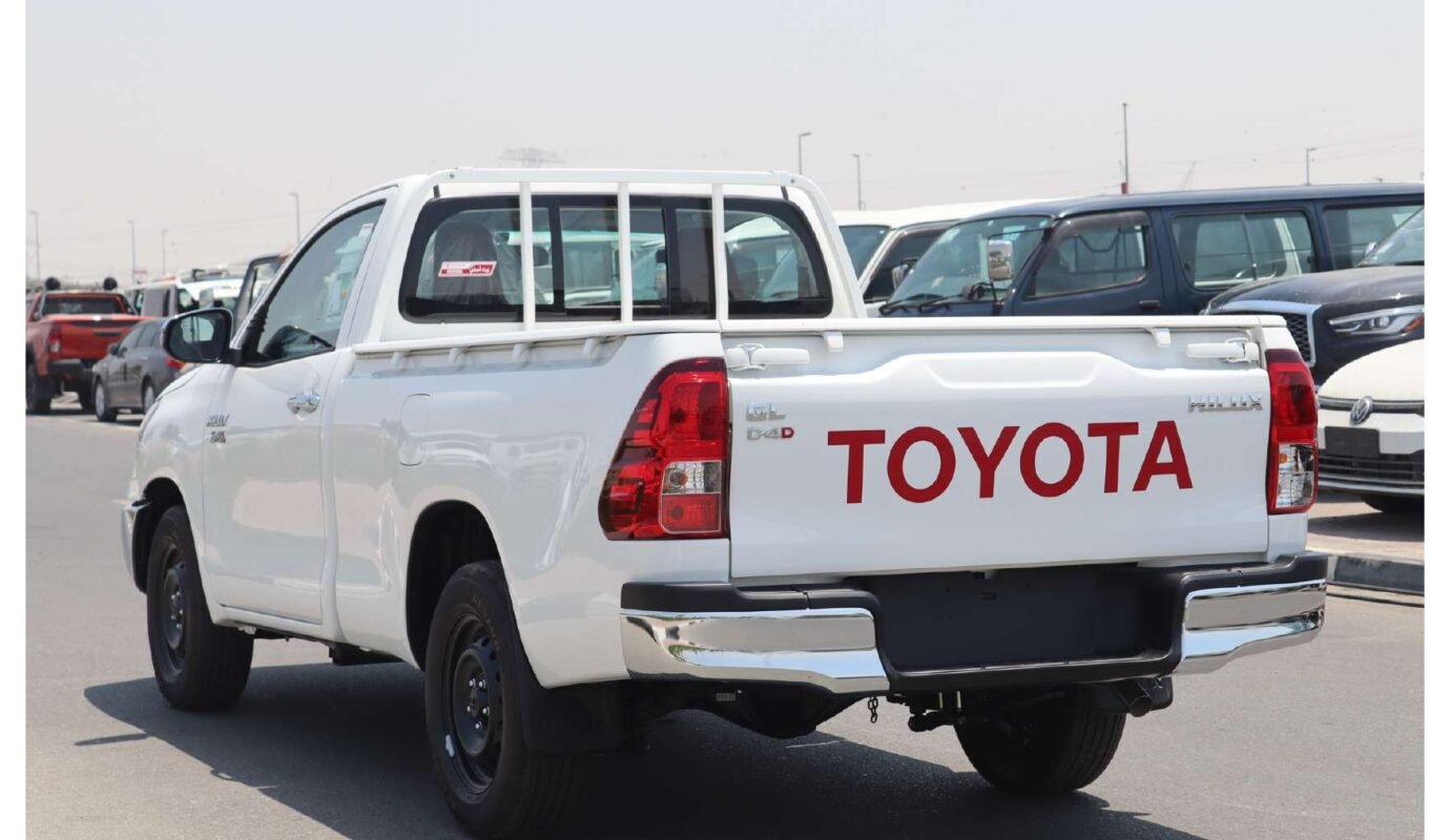 تويوتا هيلوكس جي إل، كابينة مفردة، 2025