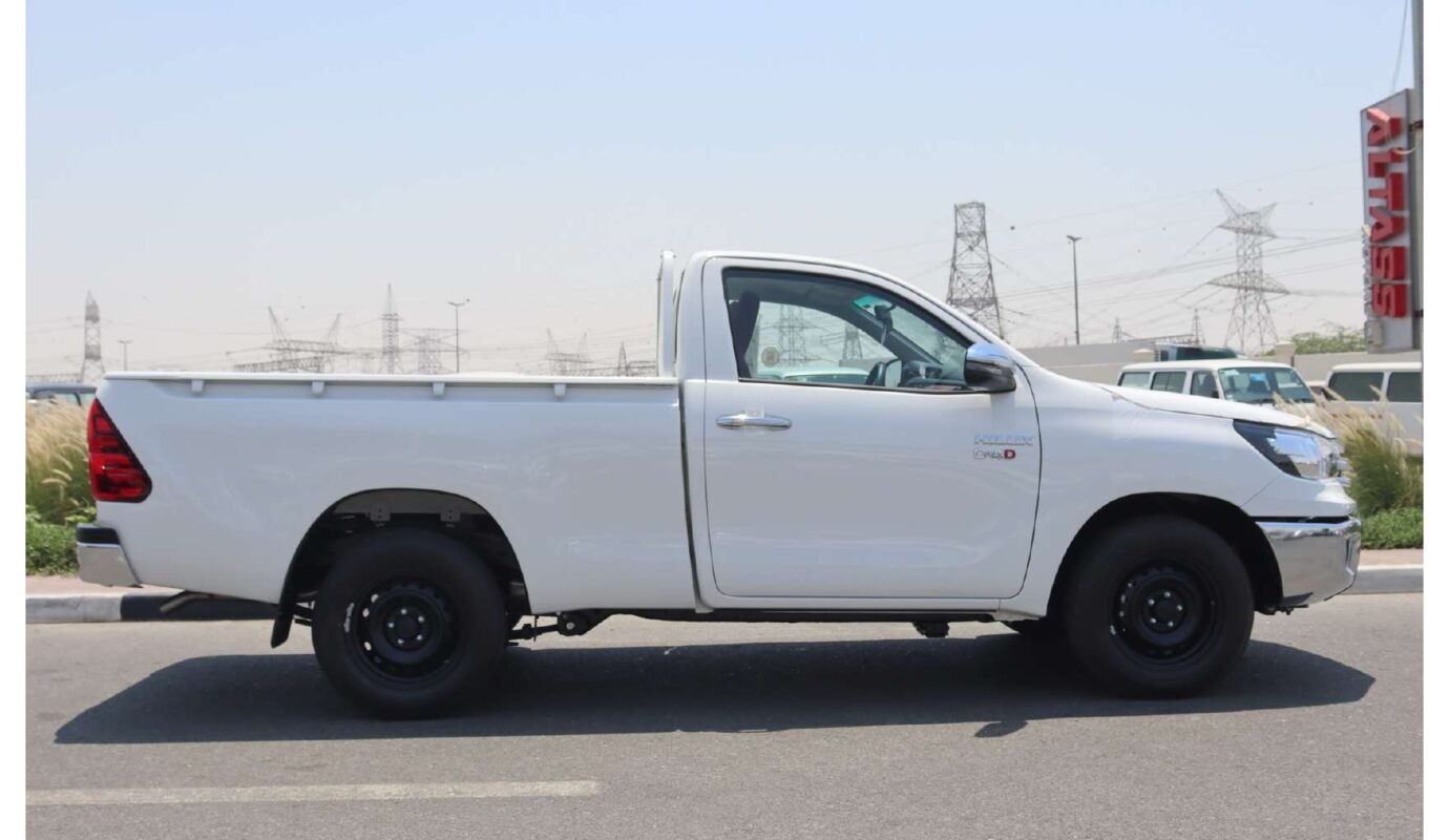 تويوتا هيلوكس جي إل، كابينة مفردة، 2025