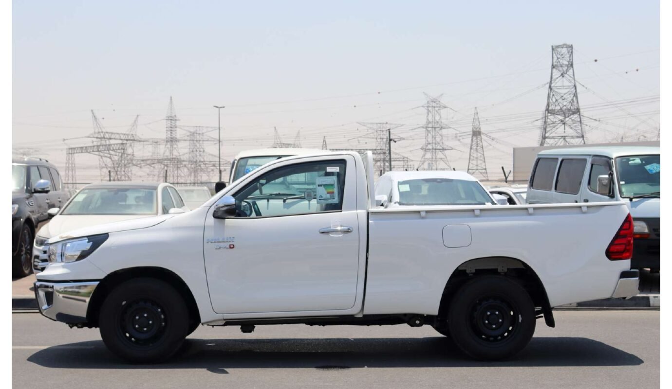 تويوتا هيلوكس جي إل، كابينة مفردة، 2025