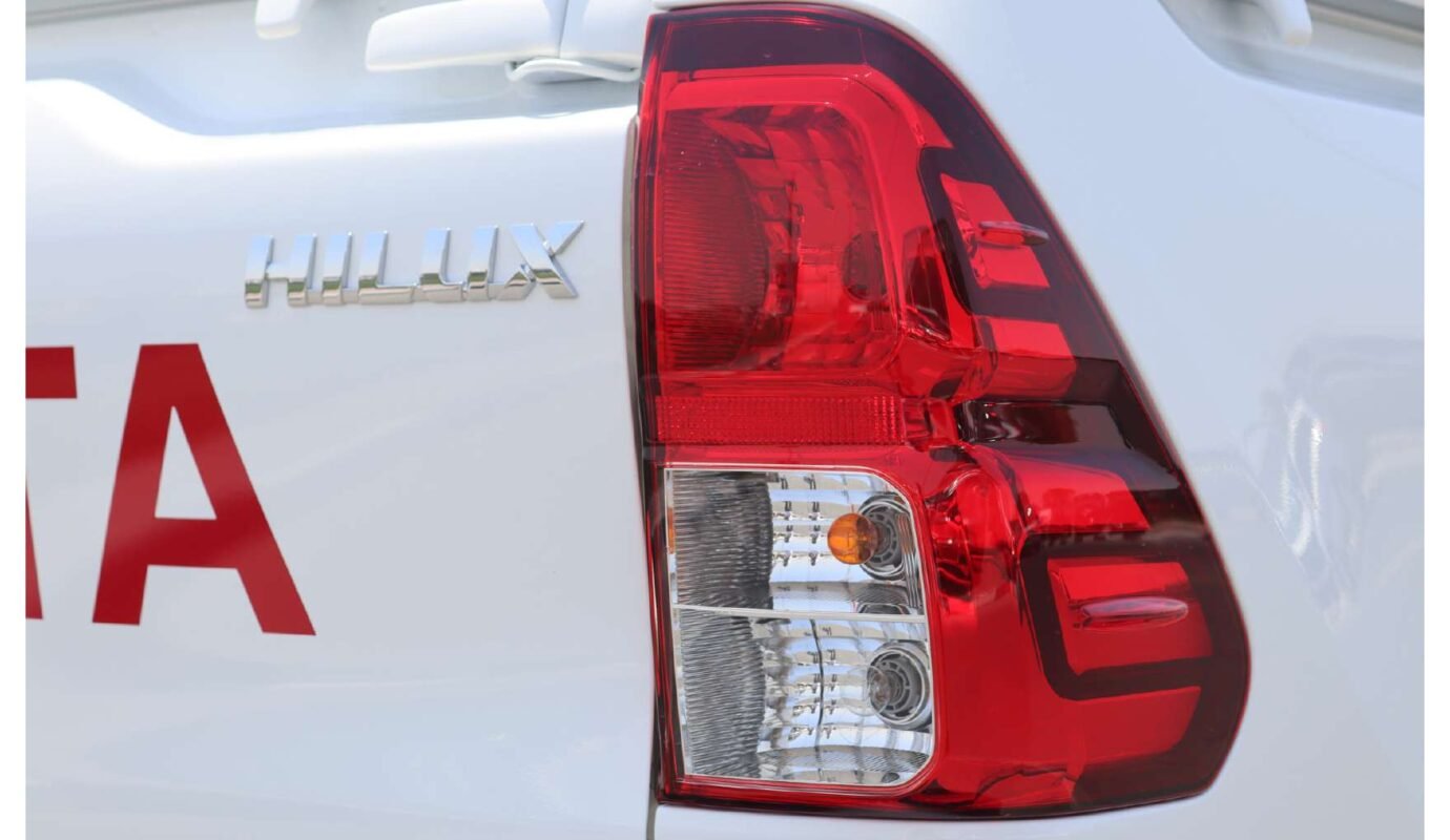 تويوتا هيلوكس جي إل، كابينة مفردة، 2025