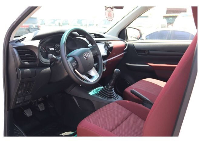 تويوتا هيلوكس جي إل، كابينة مفردة، 2025