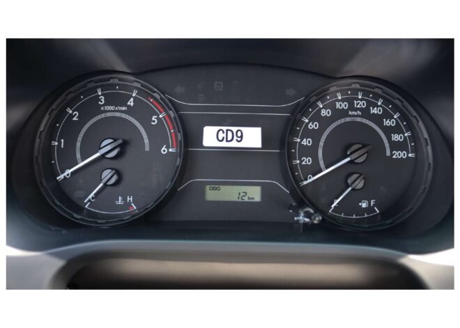 تويوتا هيلوكس جي إل، كابينة مفردة، 2025