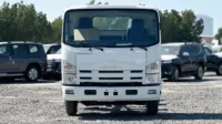 ⁦Isuzu NPR 4.6L Chassis | Diesel MT 2025 (71H)⁩ - الصورة ⁦2⁩