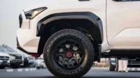 Toyota Tacoma TRD Pro i-FORCE MAX 2025 | White / Black - الصورة 8