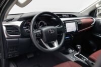 Toyota Hilux SR5