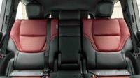 ⁦Toyota Land Cruiser 300 VXR+ 3.3L Twin Turbo Diesel 4WD AT 2026⁩ - الصورة ⁦11⁩