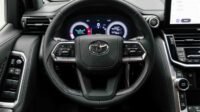 ⁦Toyota Land Cruiser 300 VXR+ 3.3L Twin Turbo Diesel 4WD AT 2026⁩ - الصورة ⁦21⁩