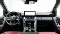 ⁦Toyota Land Cruiser 300 VXR+ 3.3L Twin Turbo Diesel 4WD AT 2026⁩ - الصورة ⁦23⁩