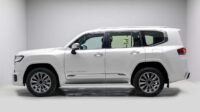 ⁦Toyota Land Cruiser 300 VXR+ 3.3L Twin Turbo Diesel 4WD AT 2026⁩ - الصورة ⁦2⁩