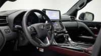 Lexus LX500D