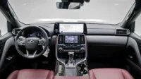 Lexus LX500D
