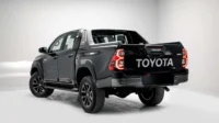 toyota hilux adventure black color