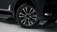 Lexus LX500D