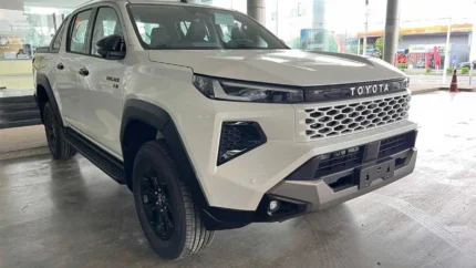 toyota hilux double cab