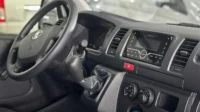 toyota hiace commuter