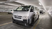 toyota hiace commuter