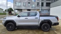 TOYOTA HILUX E SILVER