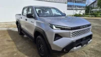 TOYOTA HILUX E SILVER