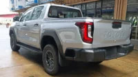 TOYOTA HILUX E SILVER