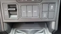 TOYOTA HILUX E SILVER