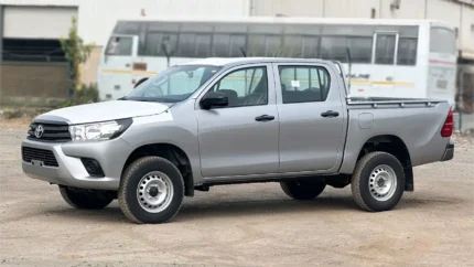 toyota hilux country
