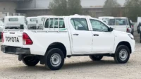 toyota hilux country