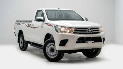 toyota hilux single cab