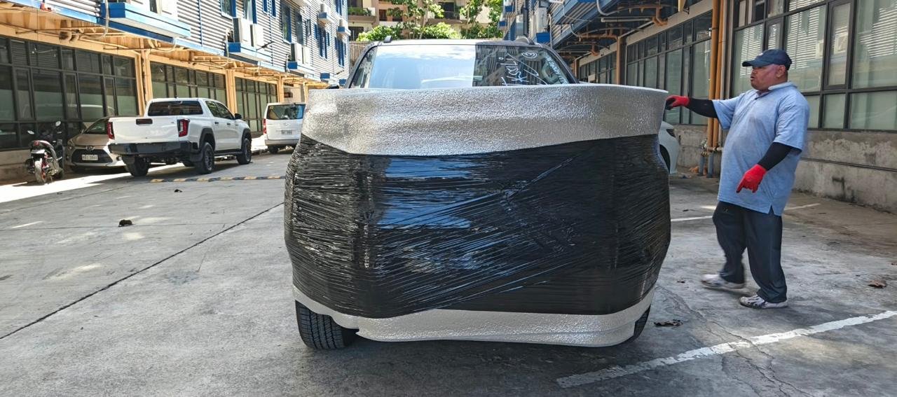 SHIPPING 2 UNITS HILUX GR AND COUNQUEST (11)